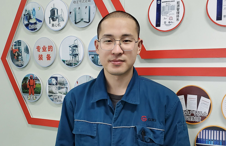 2022年度918博天娱乐官网医药优异科技斗争者——肖 兵
